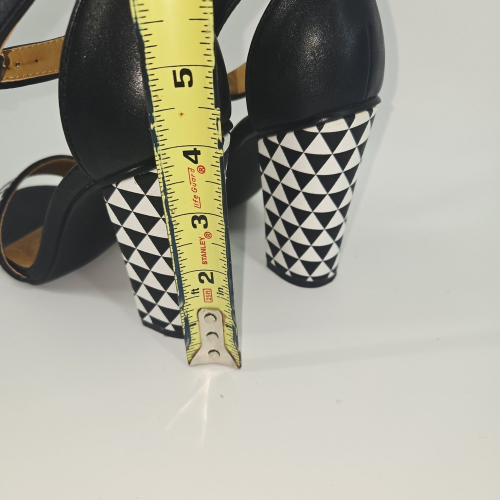 Patrizia By Springs Step Black White Check Sandals Heels Size 6.5 US Block Heel - Picture 4 of 6